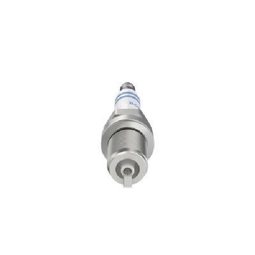 Original BOSCH Zündkerze 0 242 235 776 für Audi BMW