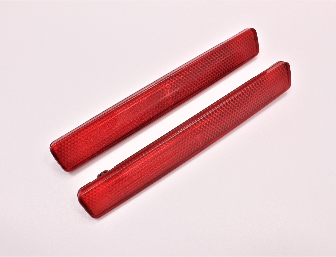 1x ORIGINAL VEGO RÜCKSTRAHLER REFLEKTOR RÜCKLEUCHTE ROT HINTEN 1388231080